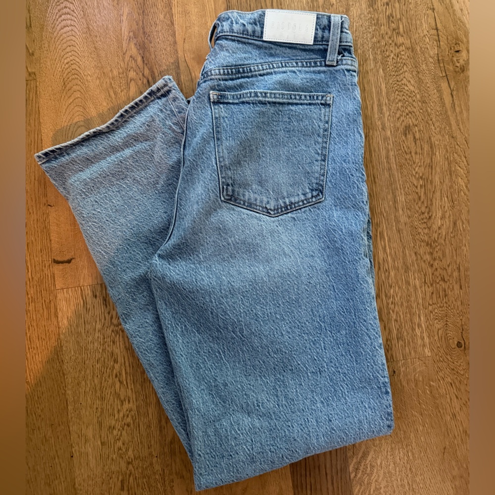 Pistola Cassie Straight in Fonda Jeans